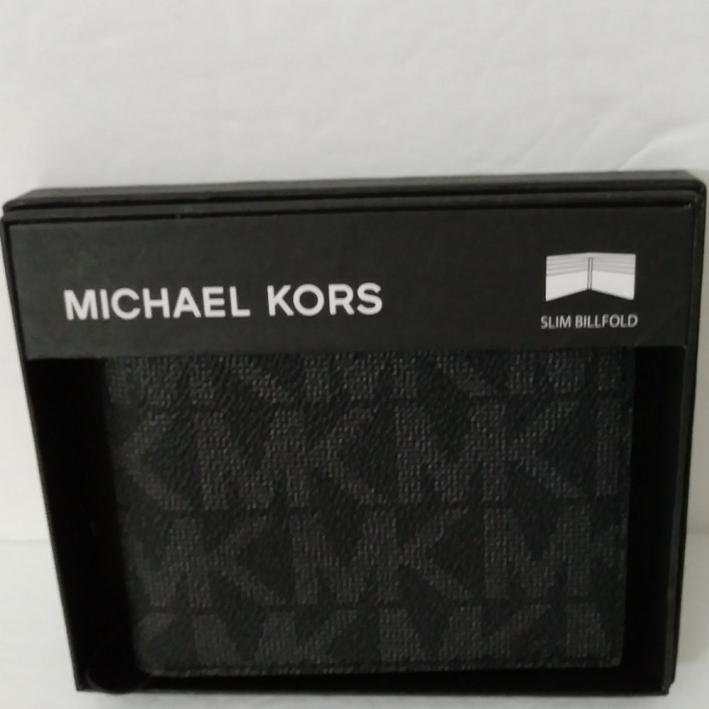 Michael Kors Jet Set Black Slim Bi-fold PVC Leather Men's Wallet